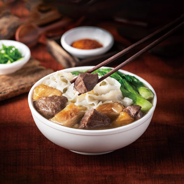 十味觀清燉半筋半肉牛肉麵-好市多獨家版(3240g)：圖片 2
